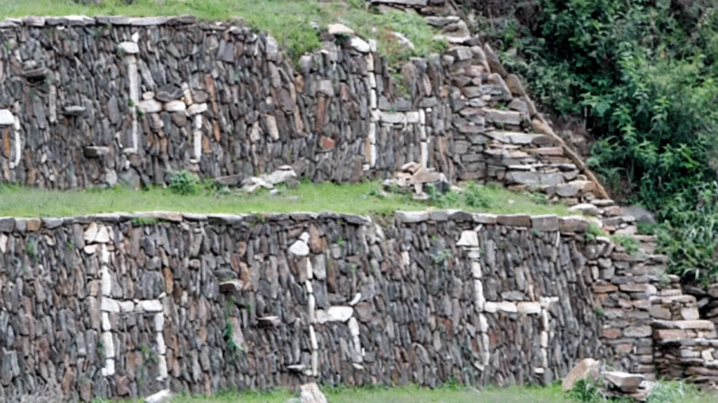 Choquequirao Standard Trekking